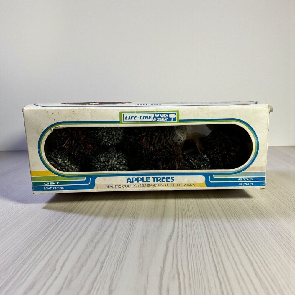 Life-Like Apple Trees - Set of 8 for Electric Train Scenery